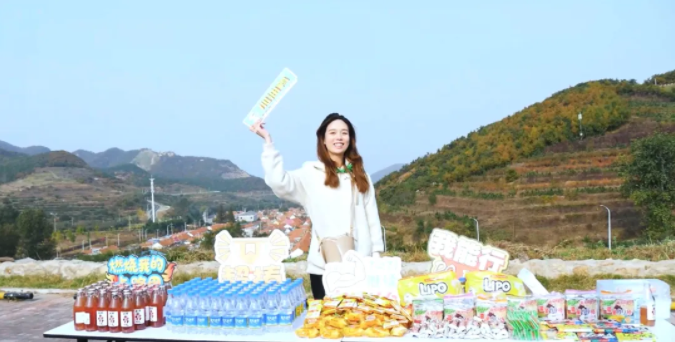 攜手前行共賞金秋 腳踏實地齊心逐夢(圖7)