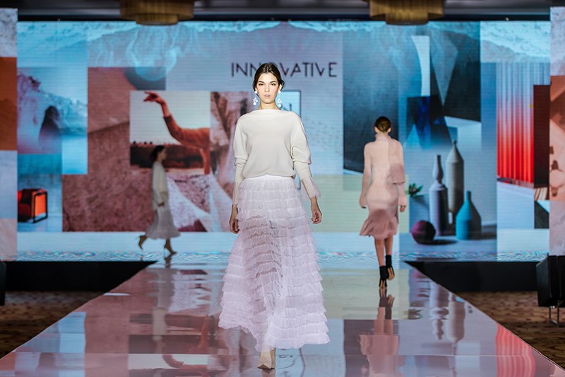 “創(chuàng)意 · 跨越 國家毛衫紗線資源共享平臺啟動儀式”在威海聯(lián)橋集團盛裝啟幕(圖38)