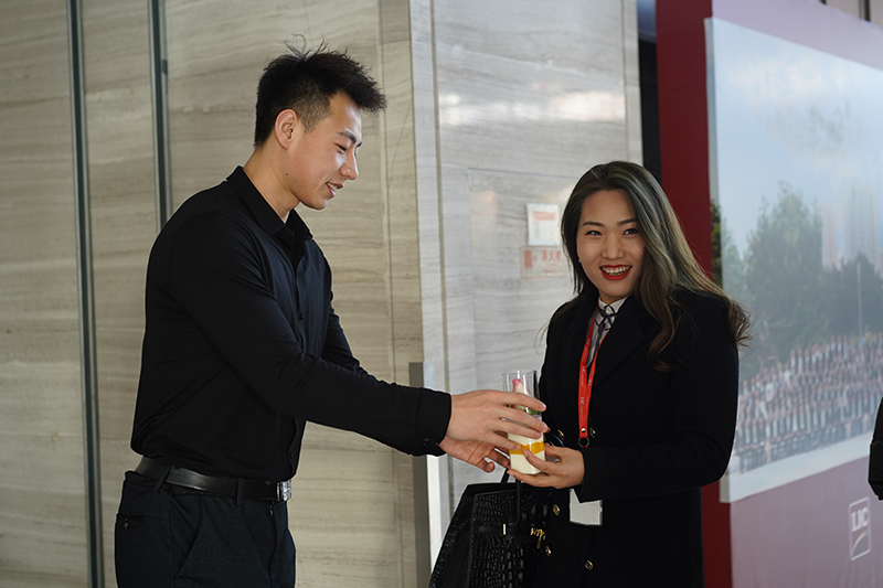 今天，花式致敬了不起的聯橋女神(圖7)